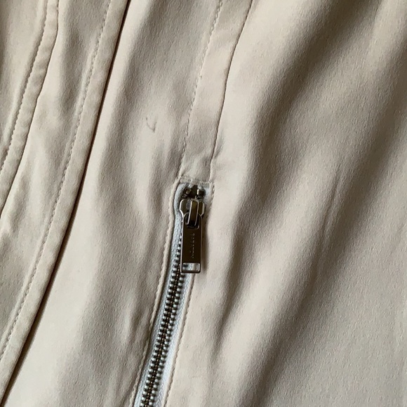 Babaton Zip Up Vest - Picture 2 of 4